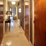 Robin Hill Apartments